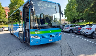  Servizio giro del lago di Varese in bicicletta